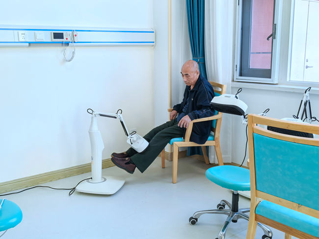 ������Ժ�ڽ��п������ơ����������� ������