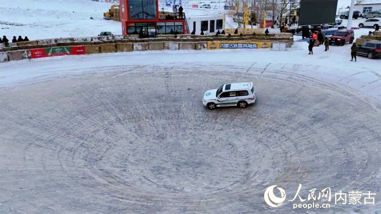 һ�������������顰�����̻����������ױ�������ý�����Ĺ�ͼ