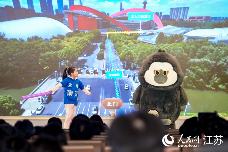 人民网记者 梁明摄