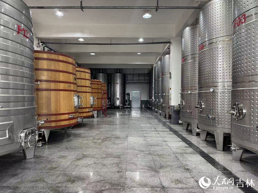 �䱸ȫ�Զ�����ϵͳ�ķ��͹ޡ����������� ��˼�h��