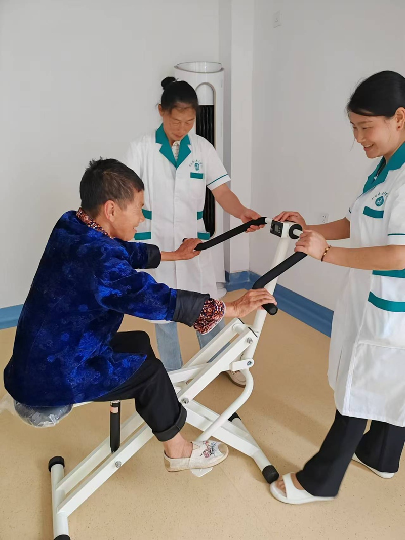 ��չ����ѵ����