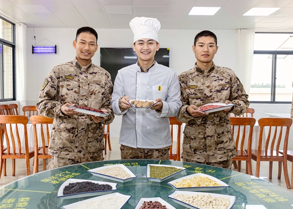 �ٱ��Ǿ���׼������ʳ�ġ���������