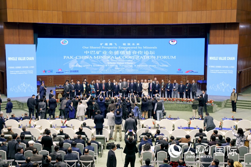 �λ���Ҫ�α���Ӱ��������������������