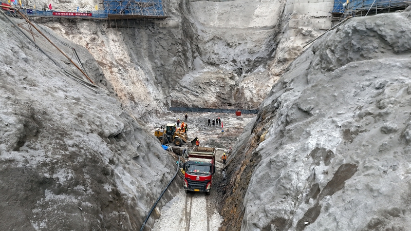 �Ͱ���������ˮ���Ӱӻ����������ֽ�����¬������