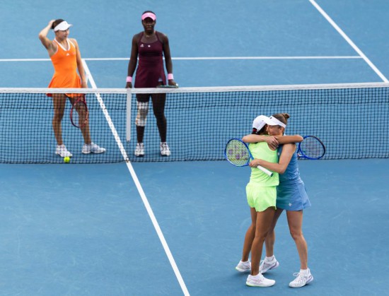 1��25�գ���˧��ǰ����÷����˹��ǰ�ң���������ףʤ��������ʱ��1��25�գ���ī�������е�2026��Ĵ��������򹫿���Ů˫�ڶ��ֱ����У���˧���й���/÷����˹������ʱ��2:1սʤԼά�棨������/ķ���ƣ����ô󣩣�����16ǿ���»��緢���������㣩