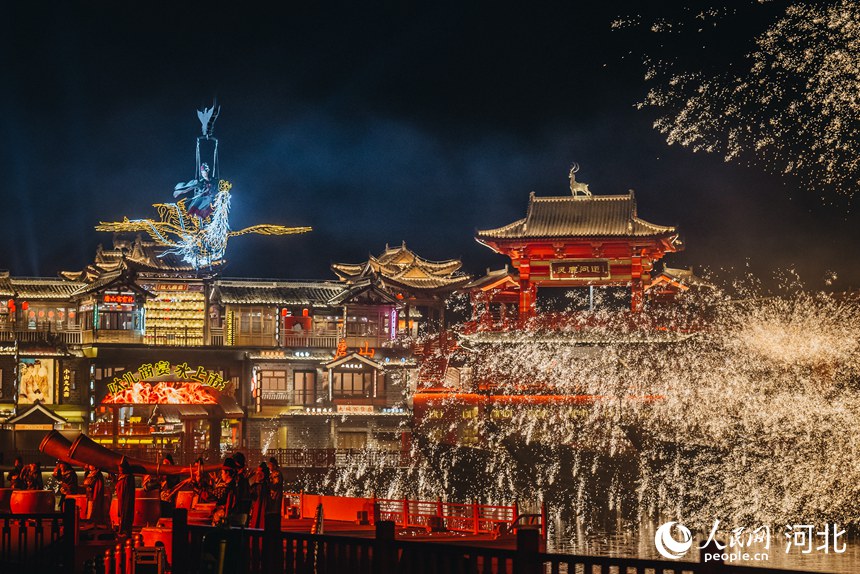 ��ͷ�Ͻ��ڣ�����������������ʵ���ݳ��������ݡ����������� �̷���