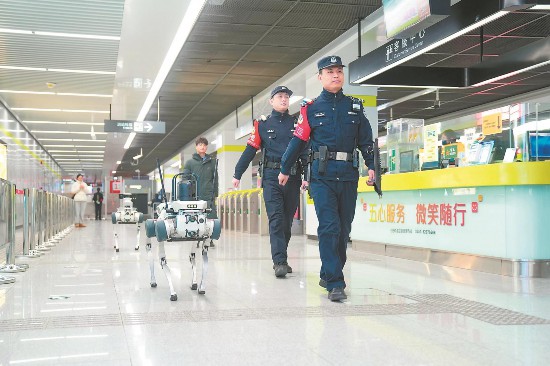   1��31�գ����ƹ�·վ�����û����������С��͡����ӡ���ʱ�����������ÿ�ע�ⰲȫ��