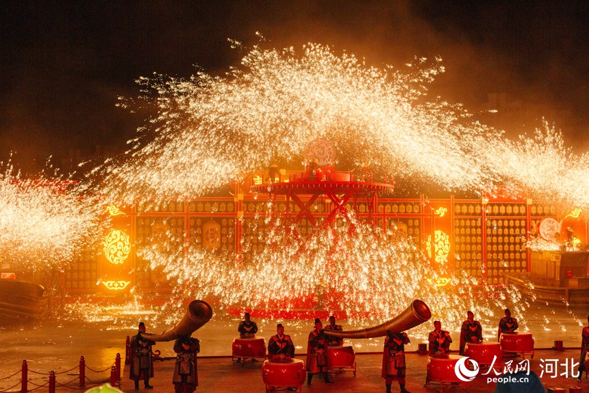 ��ͷ�Ͻ��ڣ�����������������ʵ���ݳ����������ݡ����������� �̷���