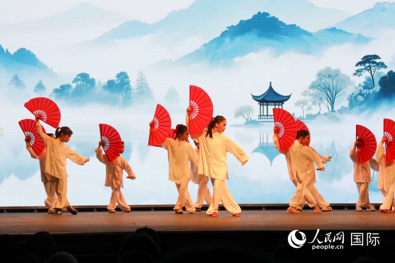 4���������Ȼ������������̫�������ȱ��ݣ������л��Ļ��� ���������� ��־ΰ��