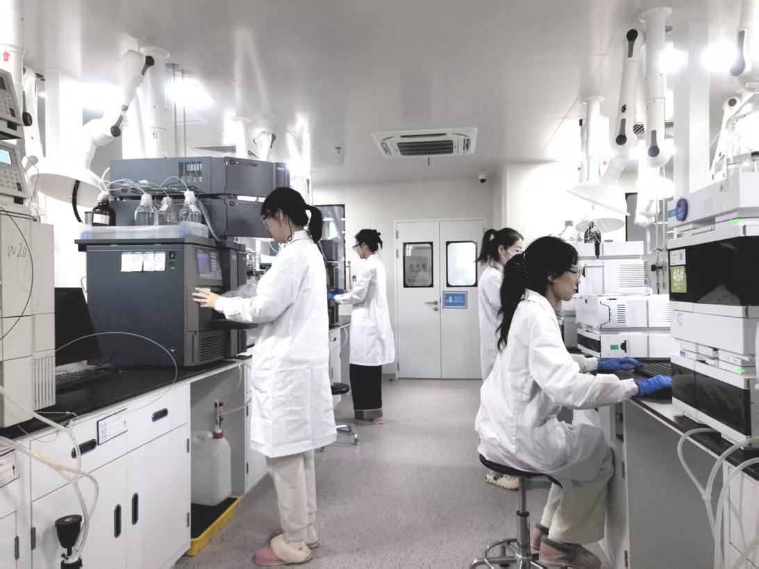 ������Ա����ϸ��ظ������ݣ��ܷ��߹�ͼ��