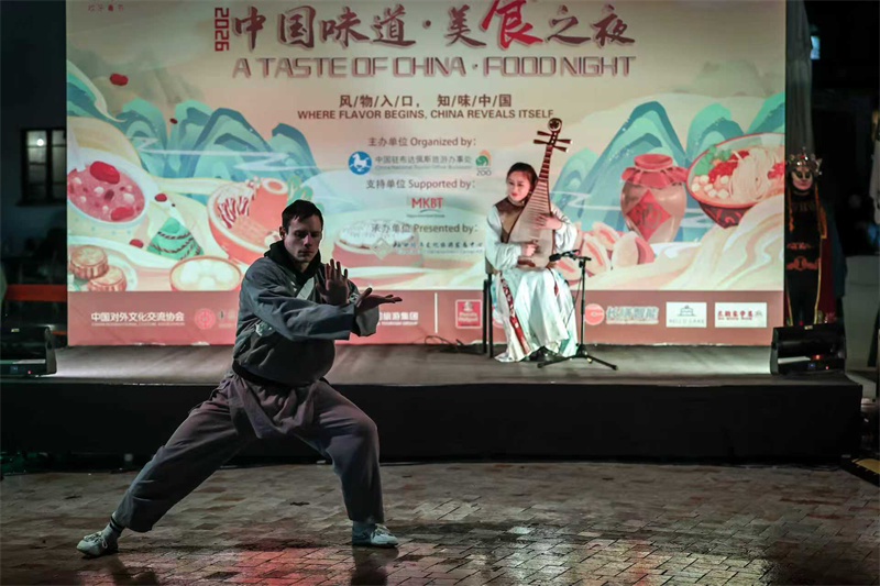 ��ֳ����й�פ������˹���ΰ��´���ͼ