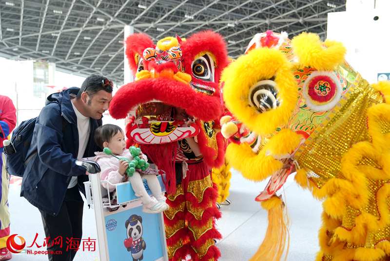 �����º�����ζŨ��С���Ѻ���ʨ���������������� ����ƽ��