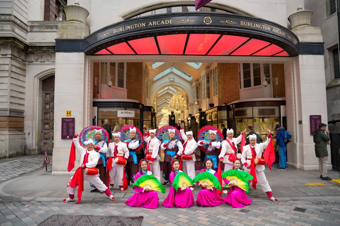 �����������������׶ز���ٹ��ȡ������