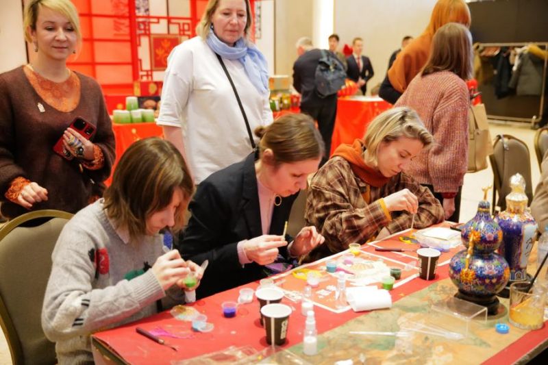 ͼΪ����˹�����ڡ����ִ��ڡ�ר����ֳ����鴫ͳ�ֹ�����Ŀ���������Ļ������ξֹ�ͼ