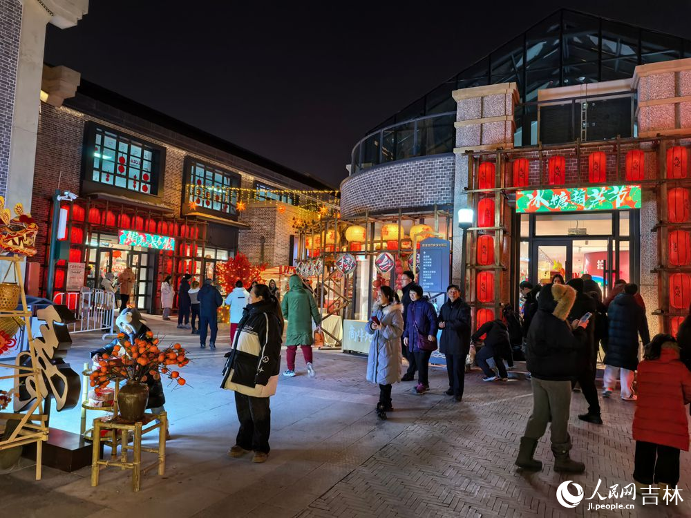 2��10�գ�С�꿪��ӭ���꣬�����̲�����ζŨ������������ ����Ԫ��