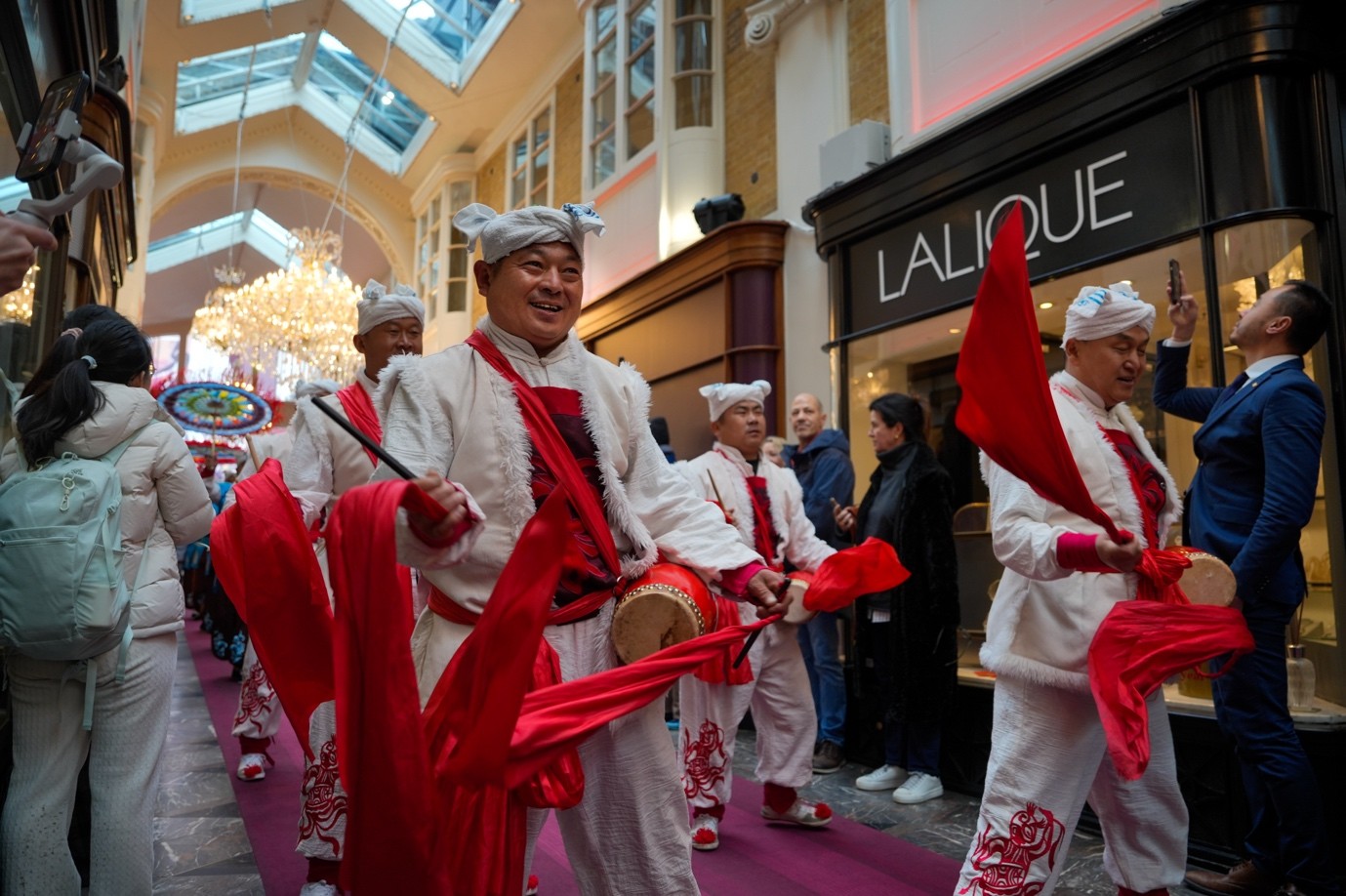 �����������������׶ز���ٹ��ȡ������