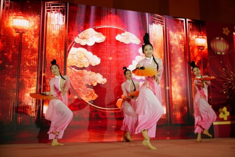 ͼΪ�����ִ��ڡ�ר����ֳ��������ݳ����������Ļ������ξֹ�ͼ