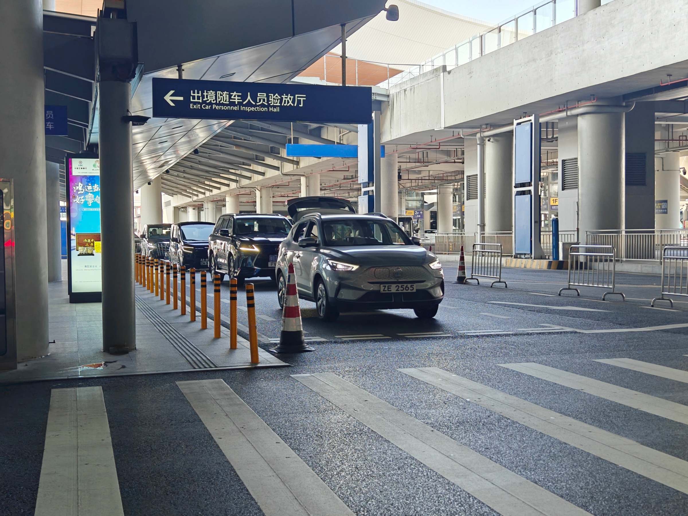 港珠澳大桥迎来“北上南下”后首个春运。人民网记者 王雅蝶摄