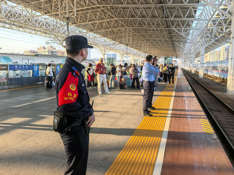 ���ں��ڶ�վִ�ڡ����ڶ�վ�ɳ�����ͼ