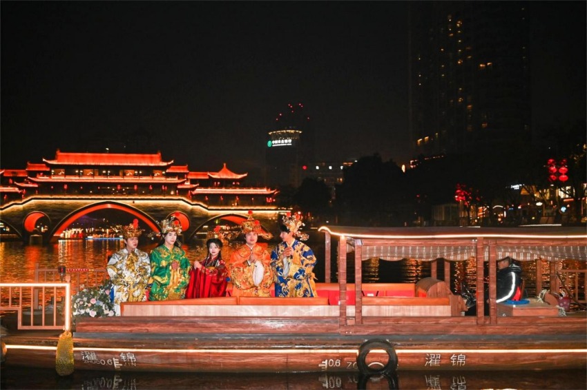 Ò¹Óνõ½¡£Ö÷°ì·½¹©Í¼