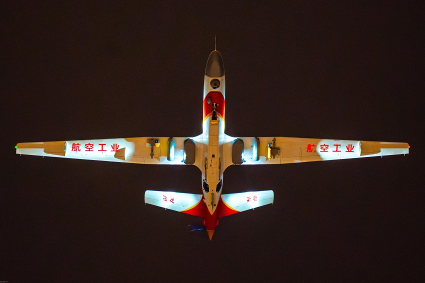 �ɹ��˱��ֻ᳡�Ͽյġ������������黪��